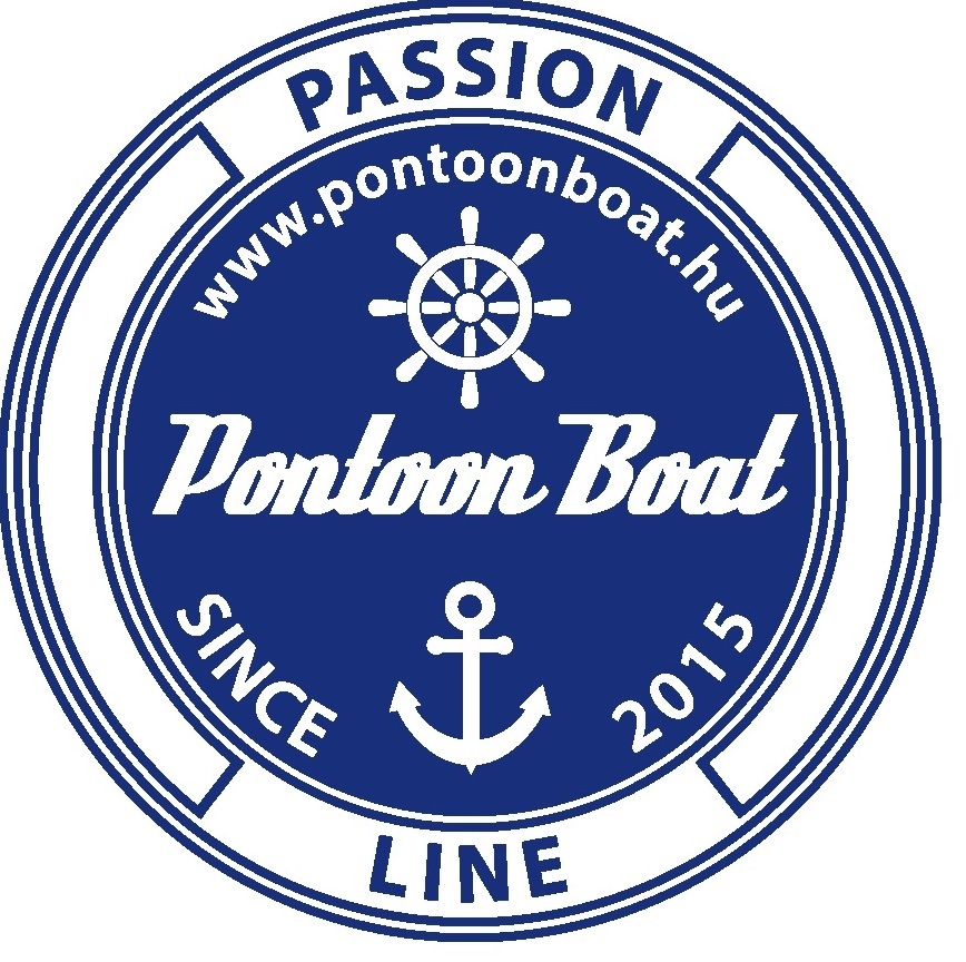 Pontoon boat